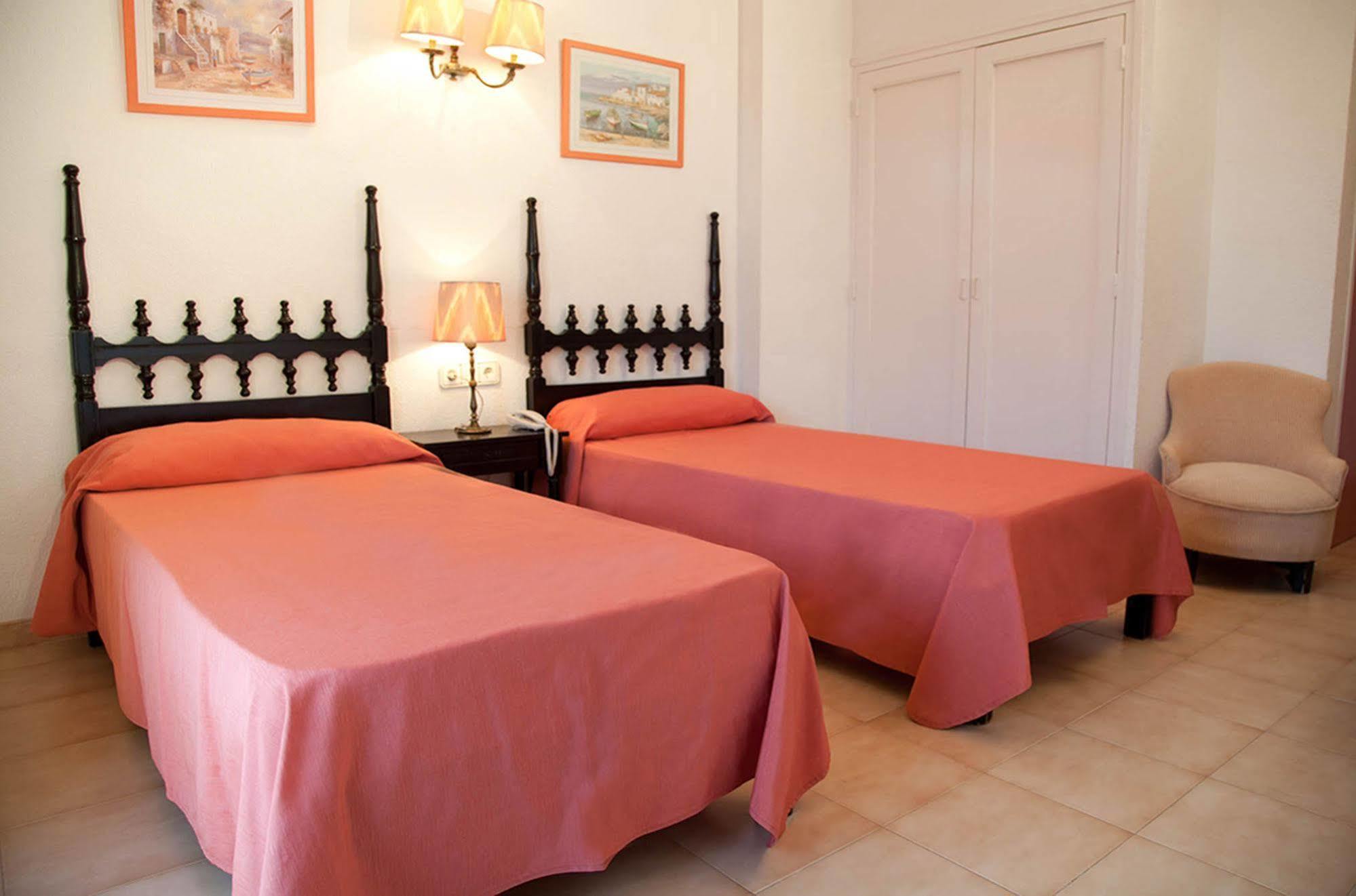 Suncoast Ibiza Hotel - Adults Only - Figueretas Экстерьер фото